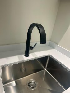 Kitchen Faucet Repair - Delta Plumbers Milton
