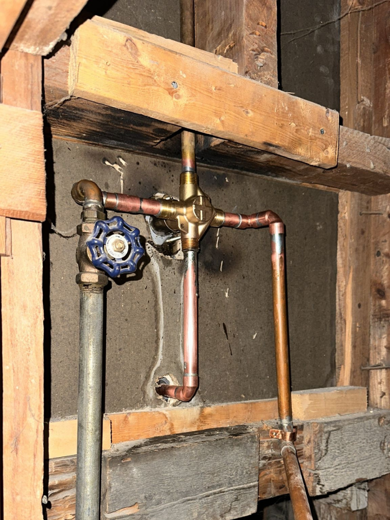 Hot Water Shut-off Valve Replacement Service in Winchester - Delta Plumbers