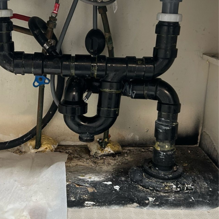 Reliable Kitchen Sink Drain Replacement Service in Thurso-Delta Plumbers